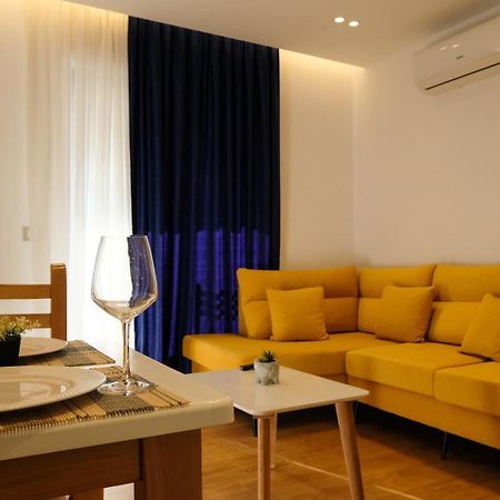 2E Center Apartment Tiranë Ngoại thất bức ảnh