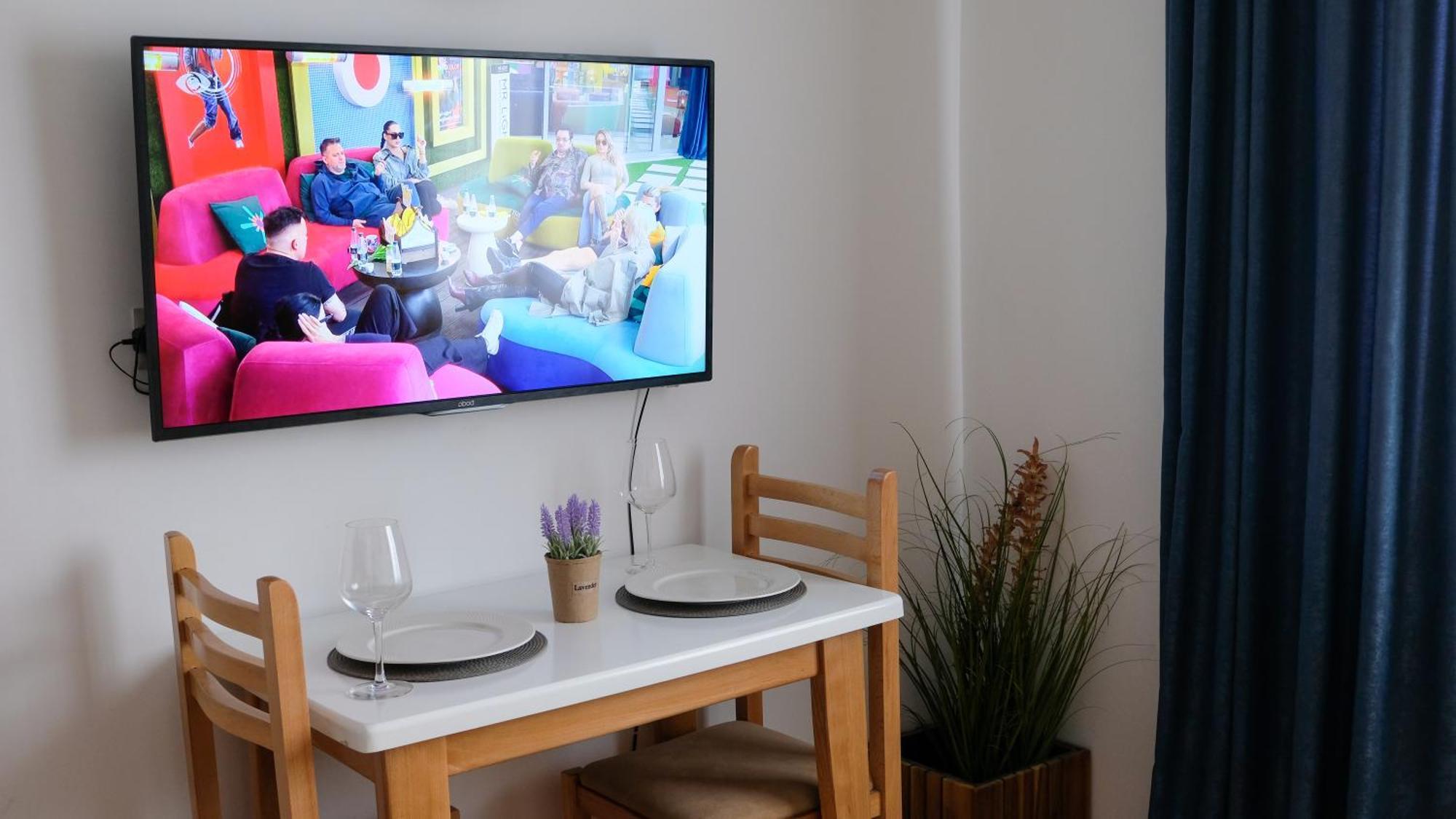 2E Center Apartment Tiranë Ngoại thất bức ảnh