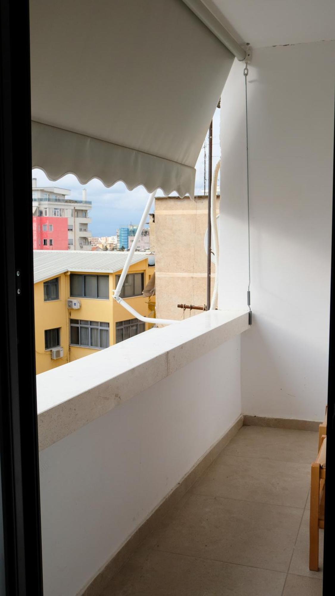 2E Center Apartment Tiranë Ngoại thất bức ảnh